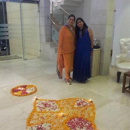 Hotel The Haven Kashipur Buitenkant foto